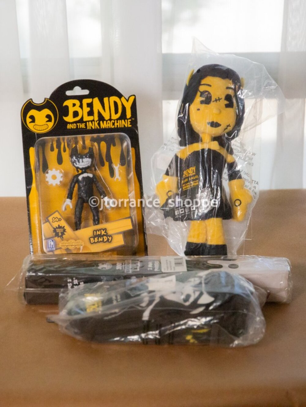 Bendy And The Ink Machine Action Figure + POSTERS + Alice Angel Plush + SOCKS